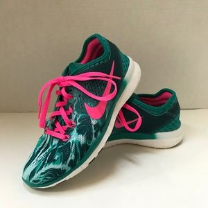 Nike Women's Free 5.0 TR Fit 5 PRT Sneakers